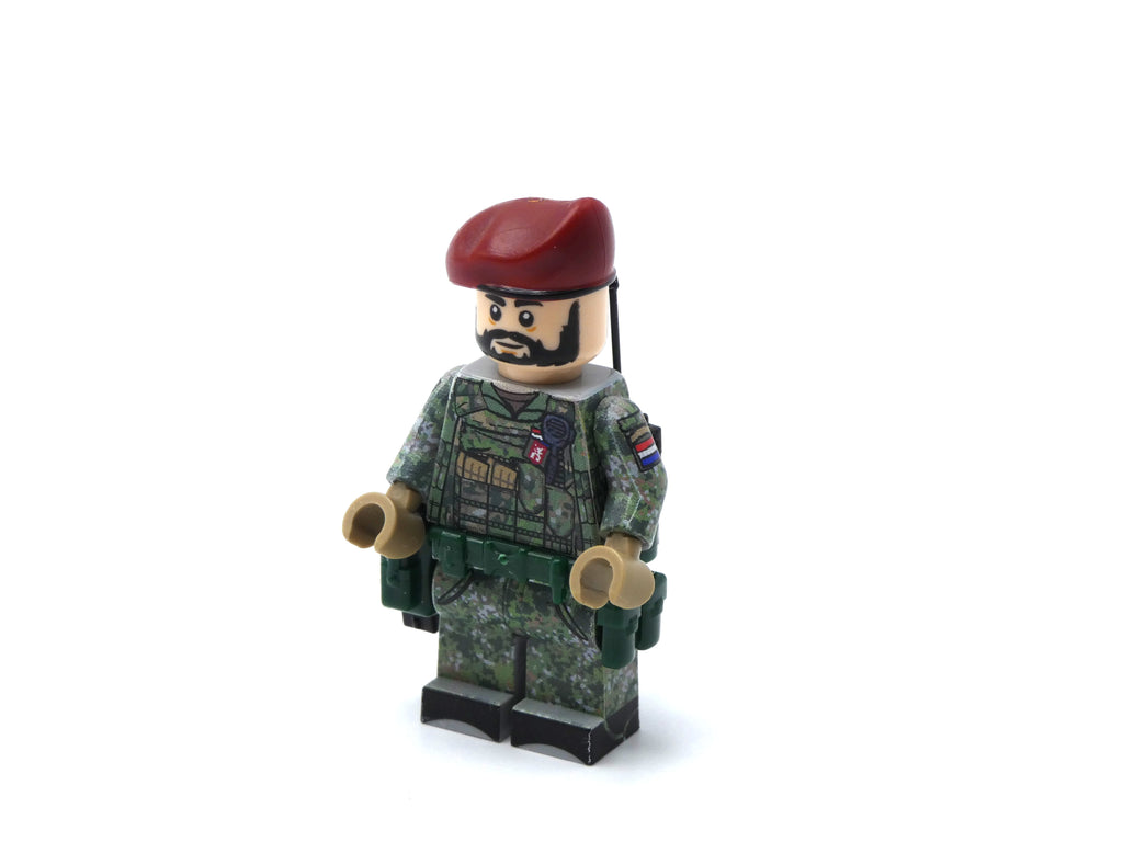 Royal Netherlands Army Soldier Vest 11th Brigade