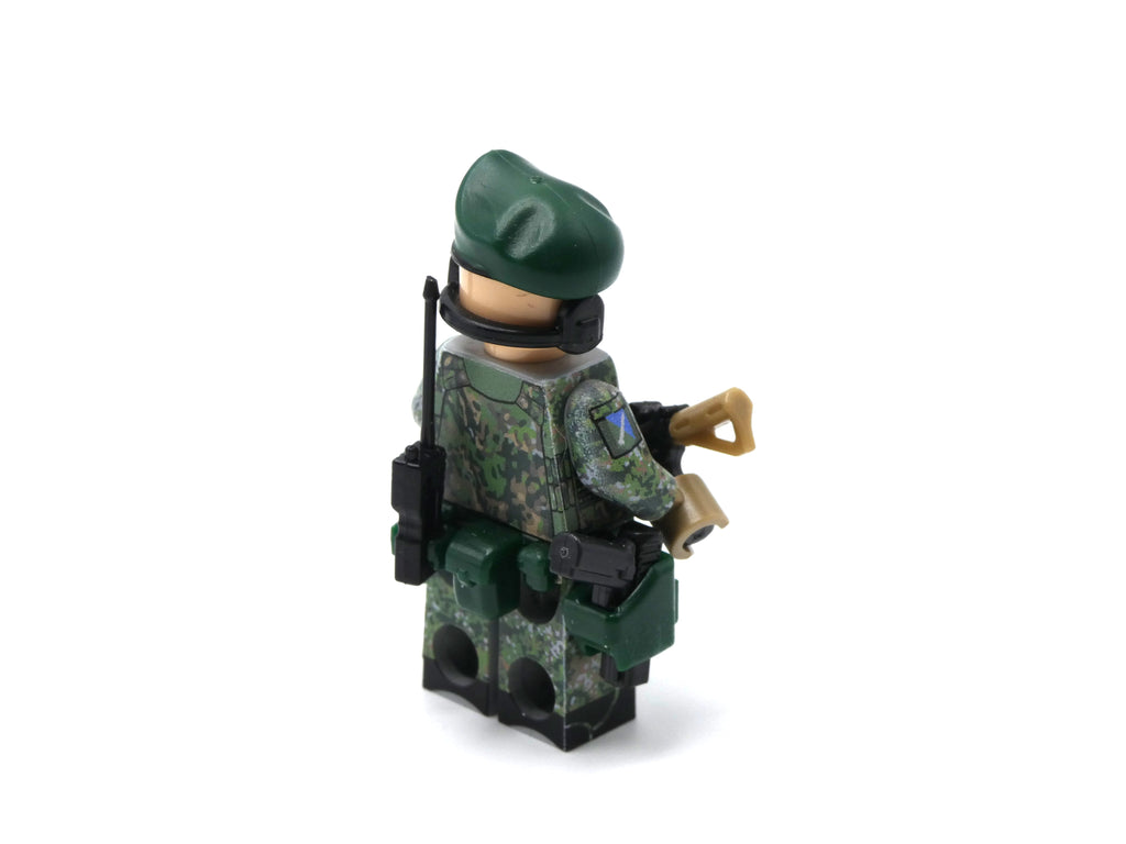 Royal Netherlands Army Soldier Armed DGLC